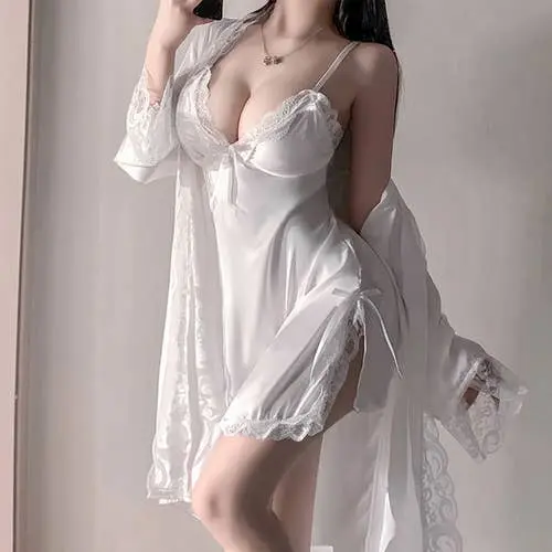 Fee Et Moi - Soft Lace Tease Slip with Robe White One Size
