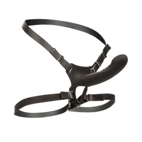 Boundless - Versatile Vibrating Strap On Harness